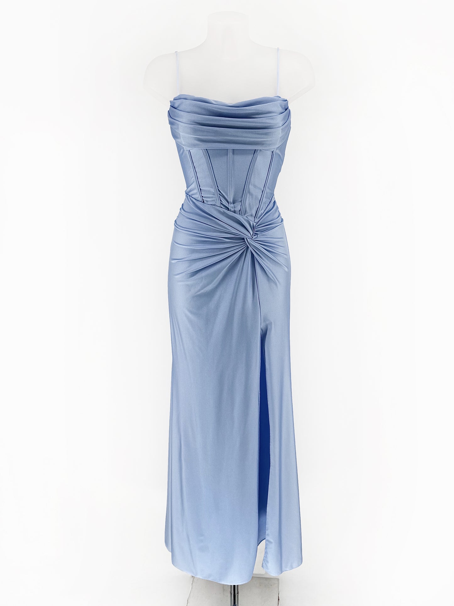 VESTIDO ANASTASIA EN CELESTE